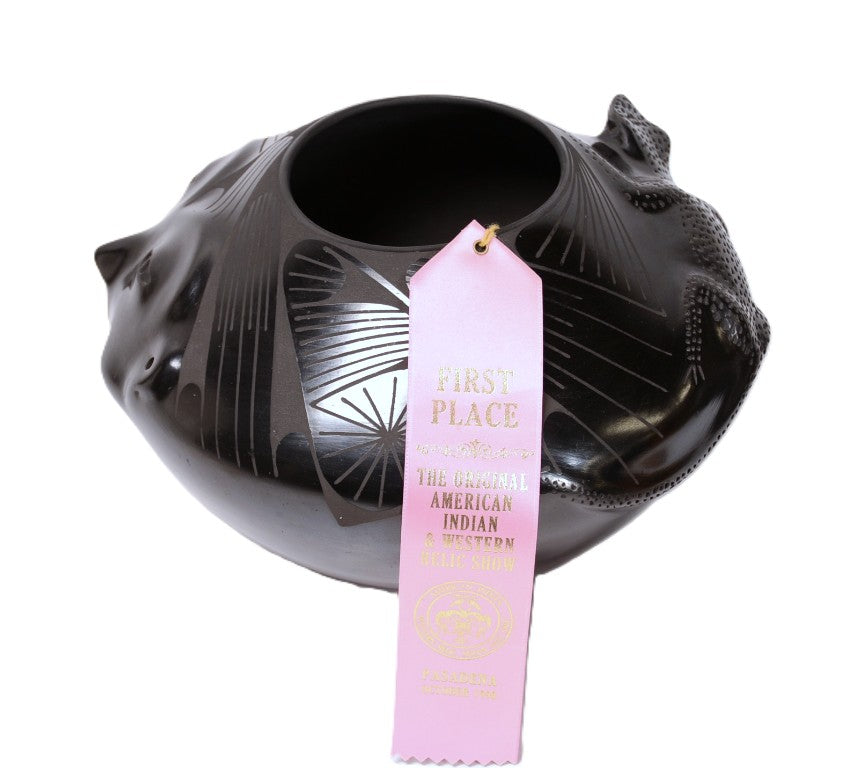 Mexico Blackware Effigy Pottery By Jesus Quezada