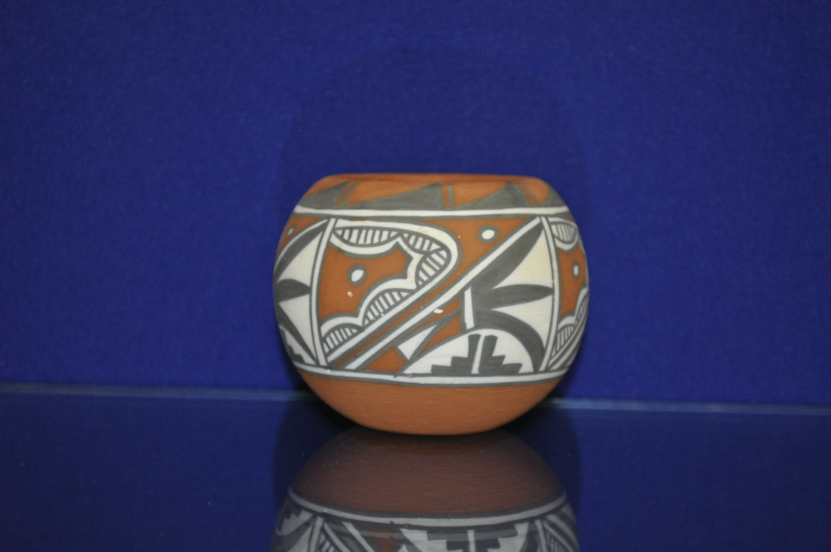 Jemez Pueblo Pottery By Mary Small