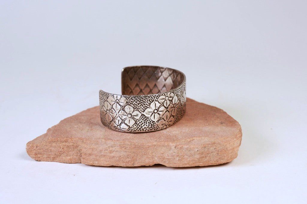 Fine Sterling Silver Cuff Bracelet by Robert and Bernice Leekya, Zuni Pueblo