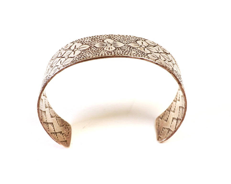 Fine Sterling Silver Cuff Bracelet by Robert and Bernice Leekya, Zuni Pueblo