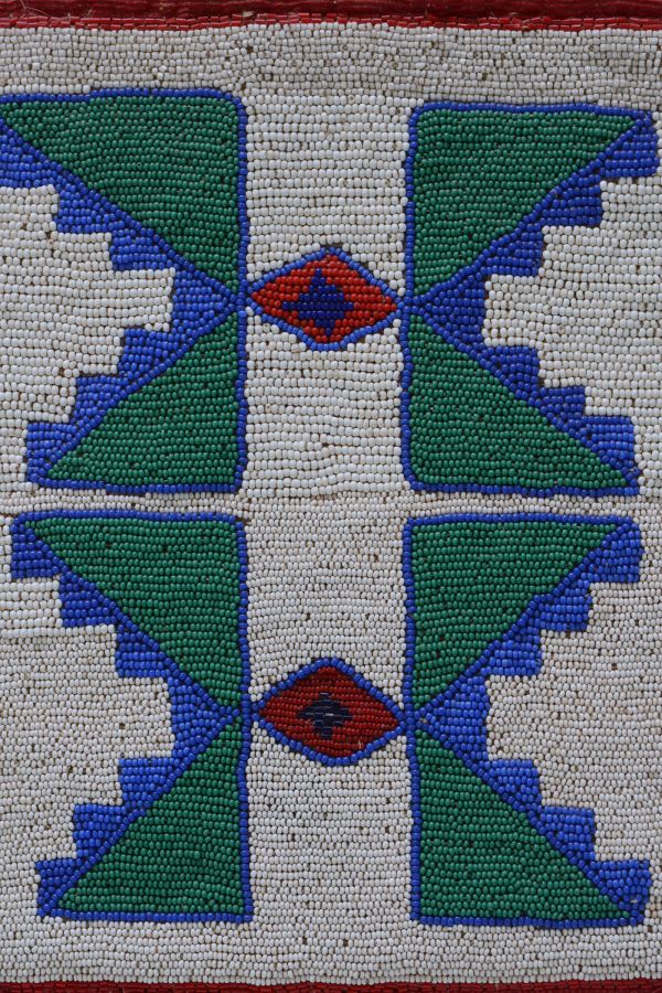 Plateau, Nez Perce,  Fully beaded Flat bag
