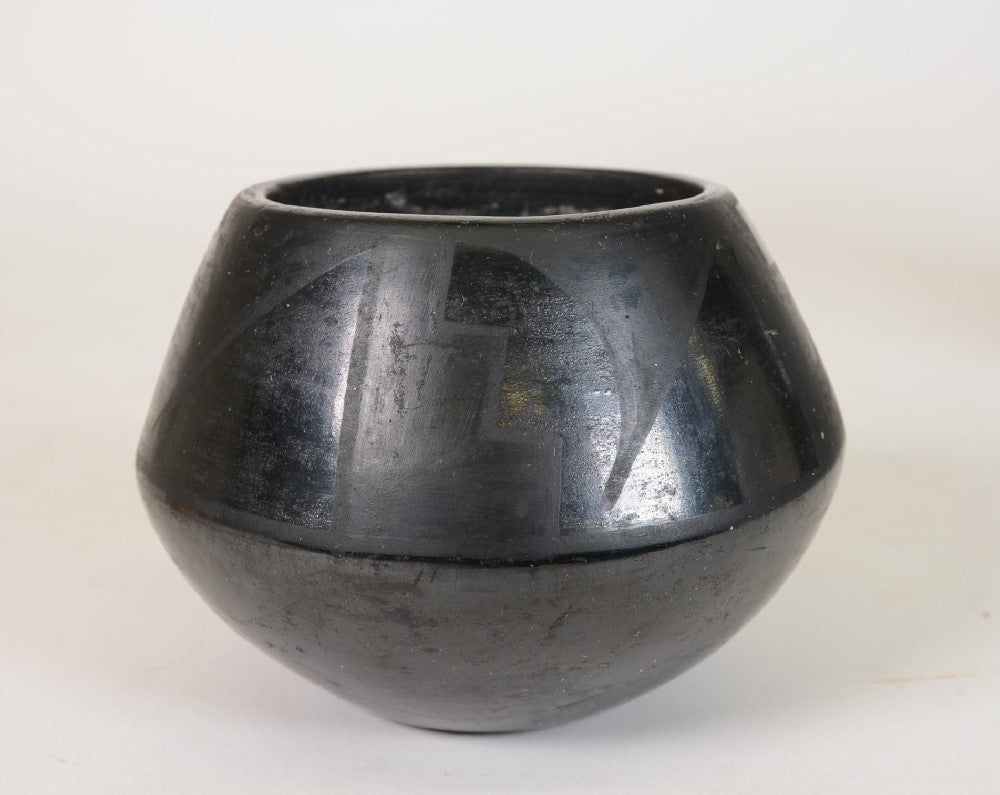 An Early San Ildefonso Blackware Pottery Bowl