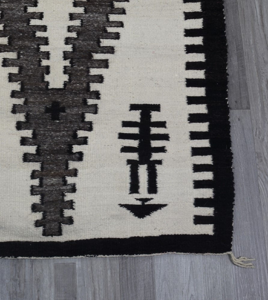 Navajo Rug - Early Two Gray Hills