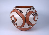 Large Laguna Pueblo Pottery Jar by Gladys Stratyu'we Paquin