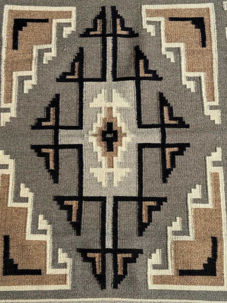 Navajo Rug with Fine Two Gray Hills
