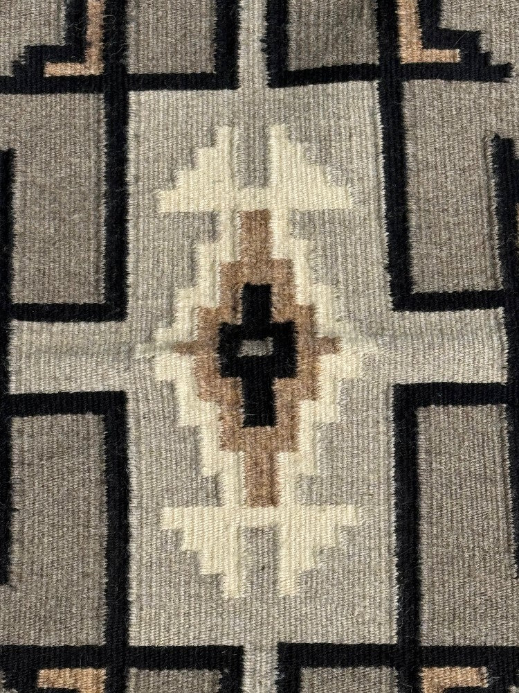 Navajo Rug with Fine Two Gray Hills