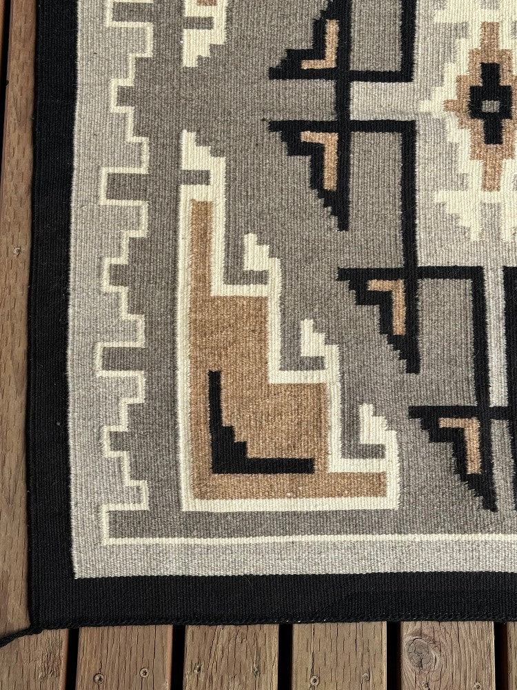 Navajo Rug with Fine Two Gray Hills