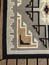 Navajo Rug with Fine Two Gray Hills