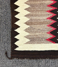 Antique Navajo Rug: Lightning Motif
