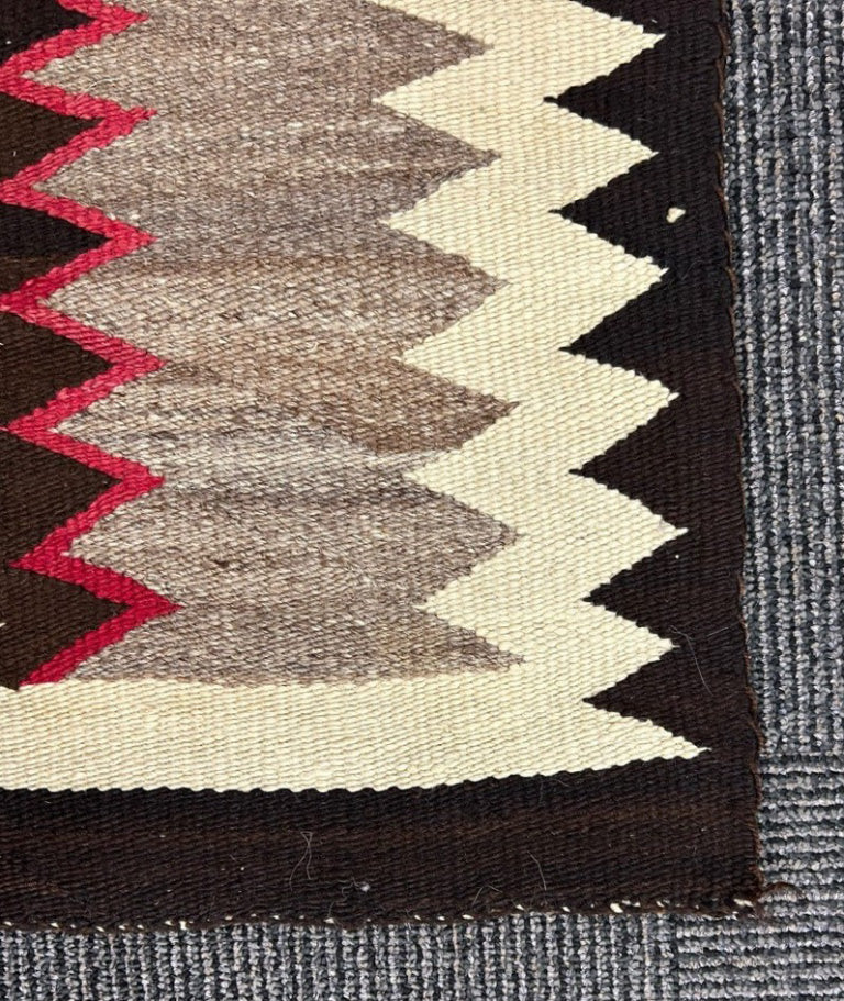 Antique Navajo Rug: Lightning Motif