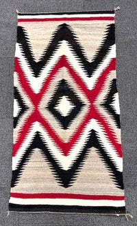 Antique Navajo Rug; Eye Dazzler Motif