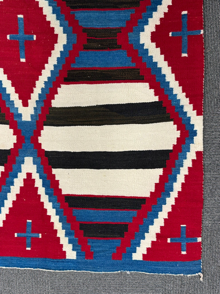 Navajo Textiles Chief's Style Blanket
