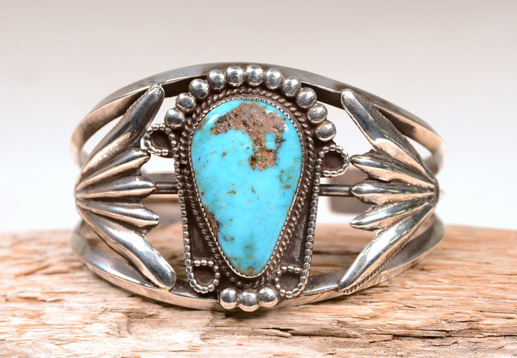 Navajo Single Turquoise Tear Drop Setting Cuff Bracelet