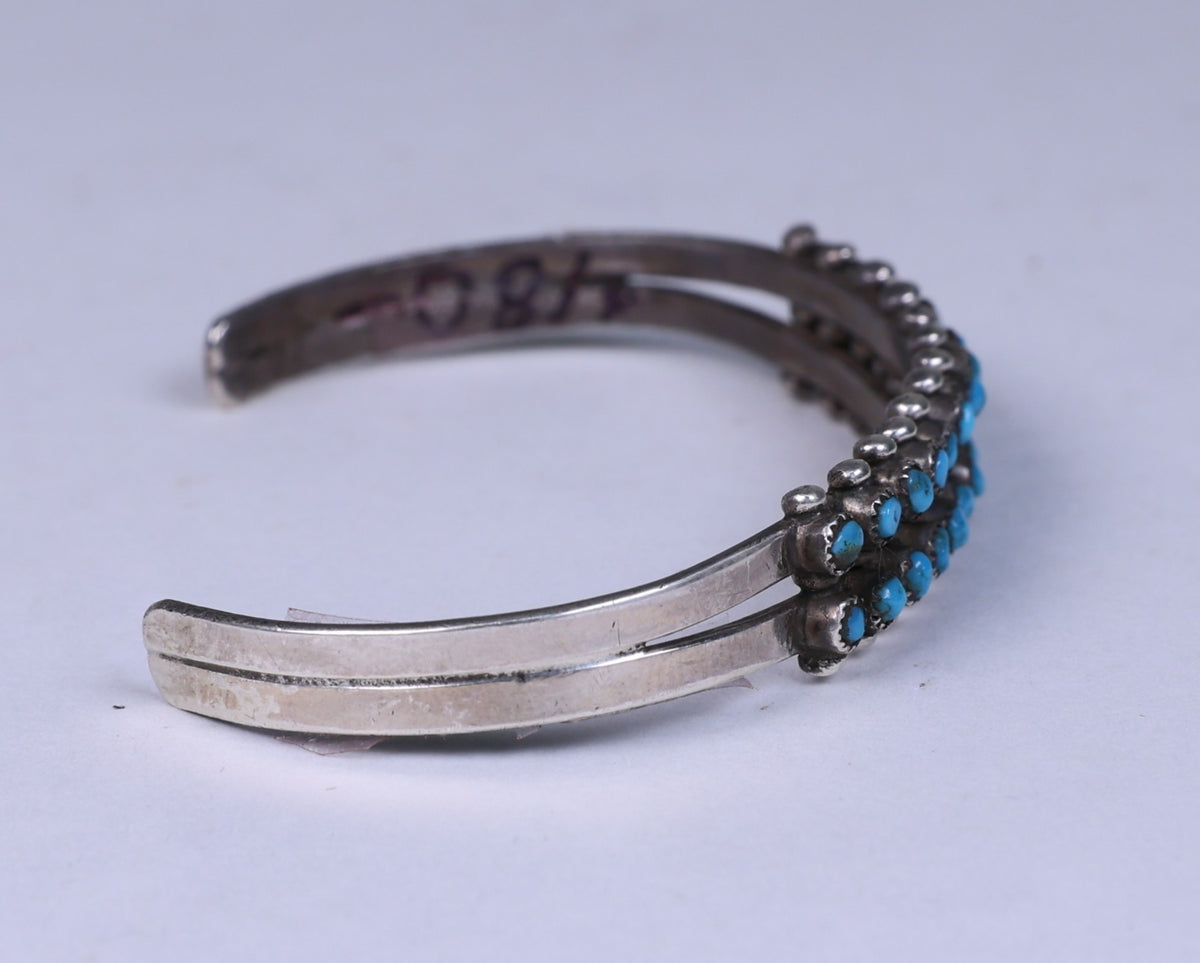 Zuni 26 Petite-Point Blue Turquoise Bracelet
