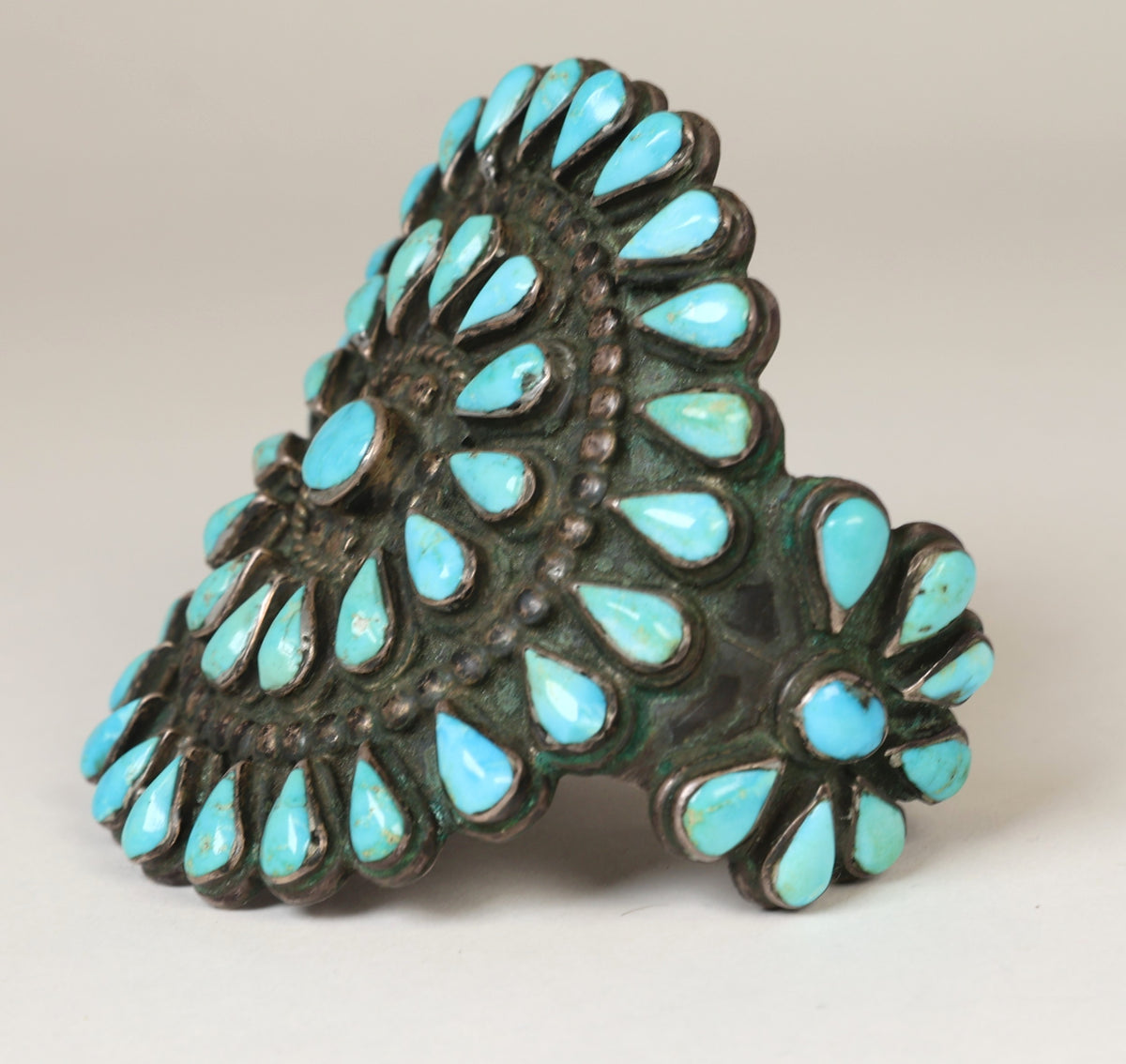 Zuni Teardrop Turquoise Bracelet