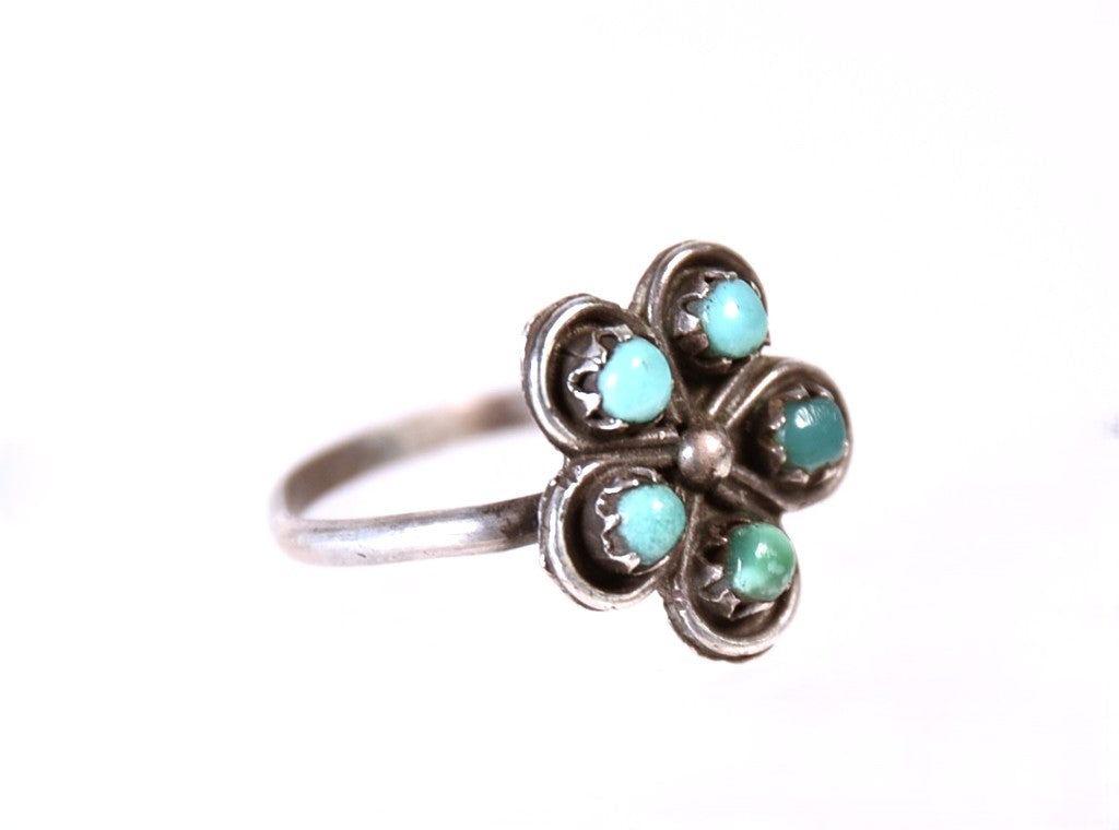 Zuni Pueblo Petite Point Flower Ring