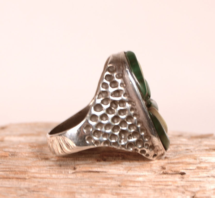 Navajo Malachite and Mother of Pearl Ring