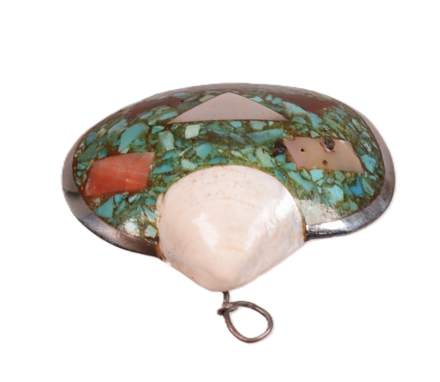 Santo Domingo Pueblo Clam Shell Pendant