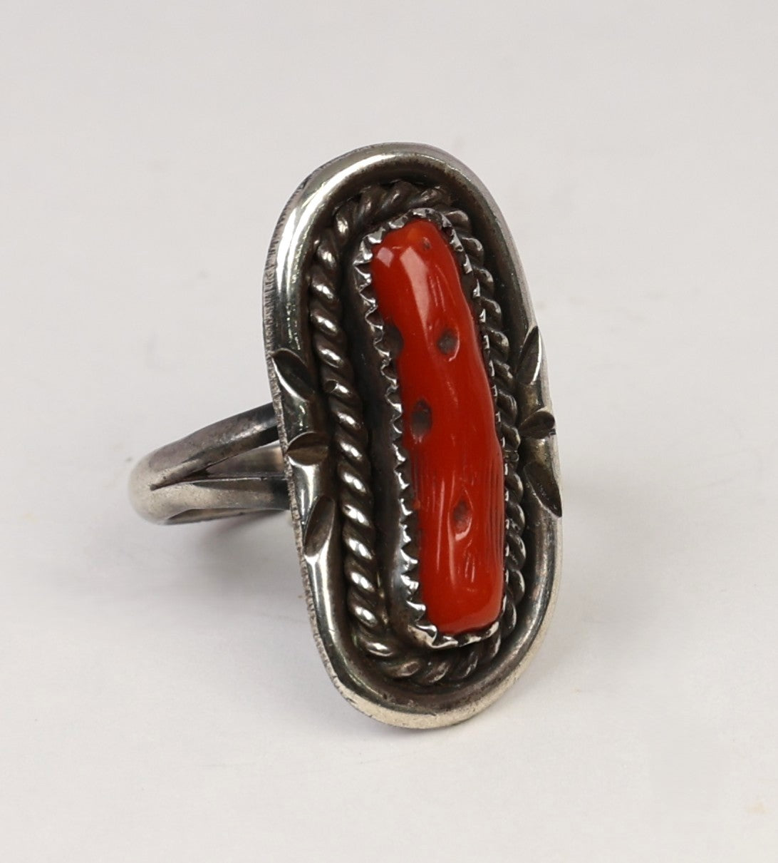Navajo Sterling Silver Ring with 1 Long Oval Coral Setting