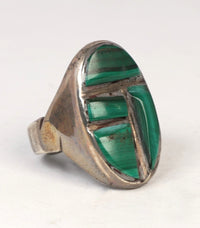 Navajo Sterling Silver Ring With Malachite Settings