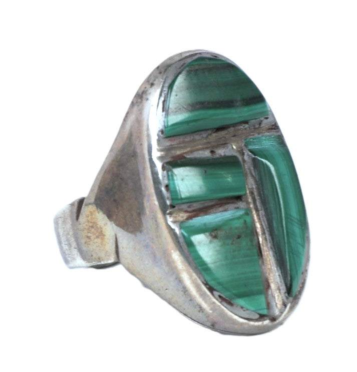 Navajo Sterling Silver With Malachite Ring