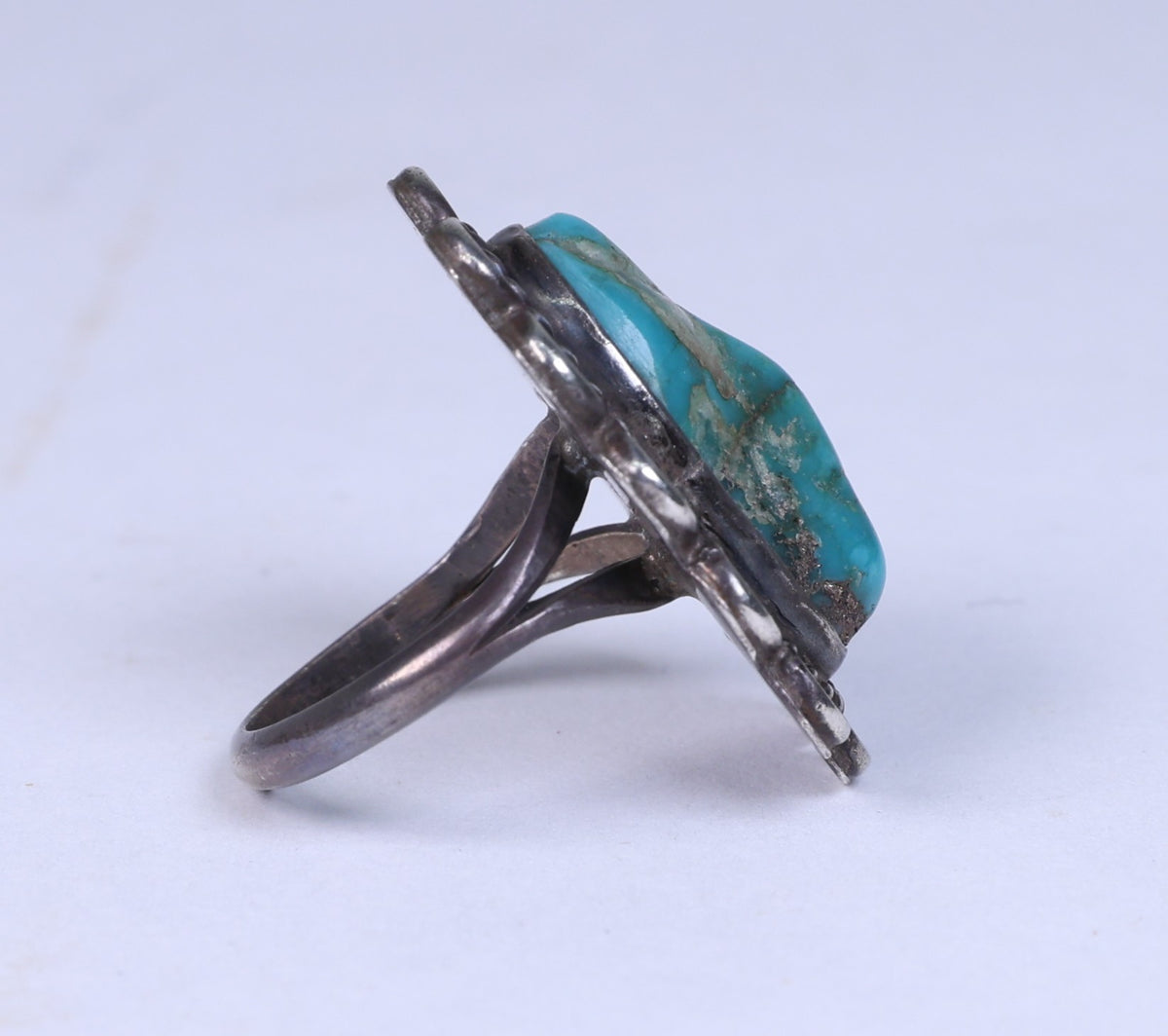 Navajo Sterling Silver Turquoise Setting Ring