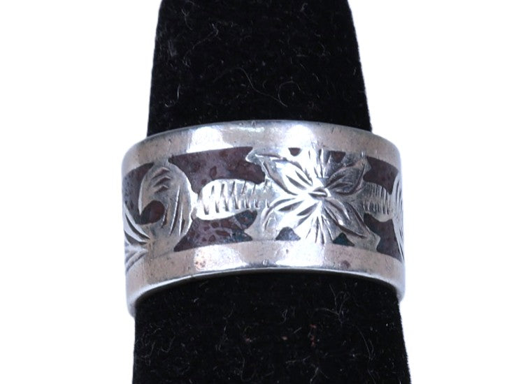 Taxco Mexican Silver Chipped Inlay Ring