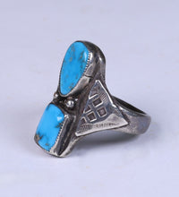 Navajo Sterling Silver Turquoise Ring