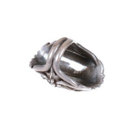 Navajo Sterling Silver with Oval Spondylus Shell Ring