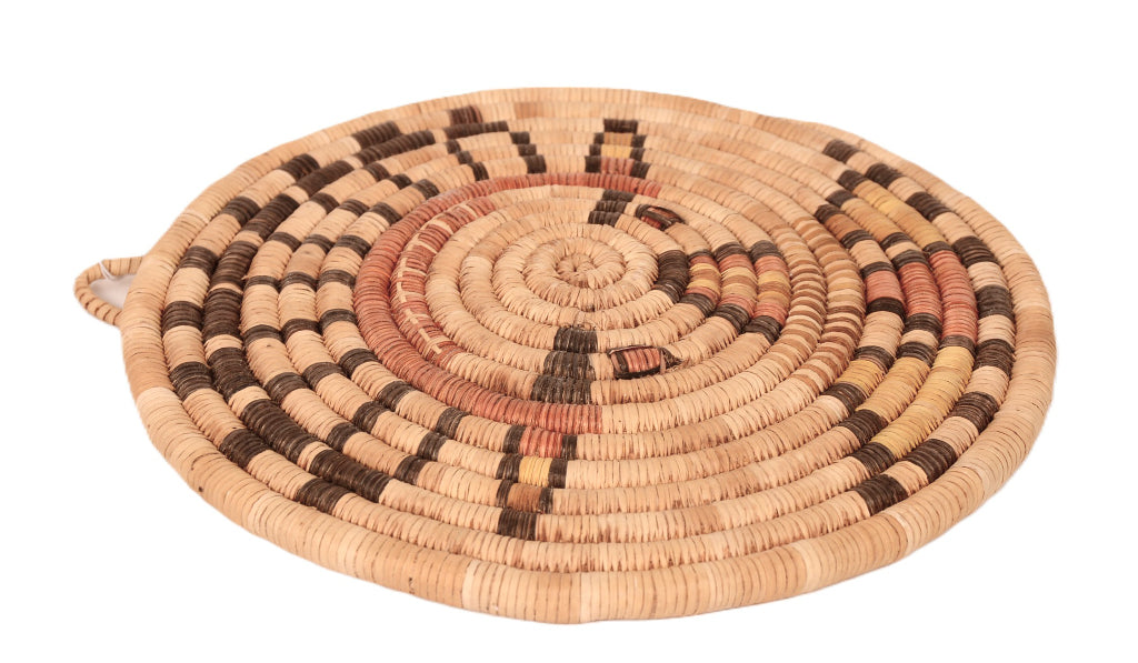 Hopi Pueblo Tray Basket