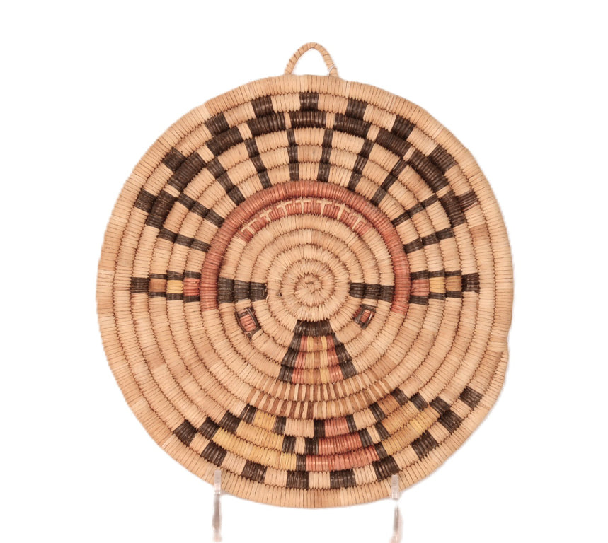 Hopi Pueblo Tray Basket