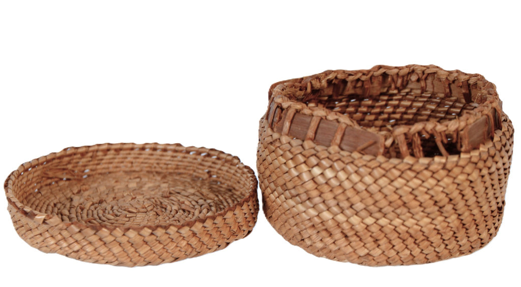 Antique Makah Lidded Trinket Basket