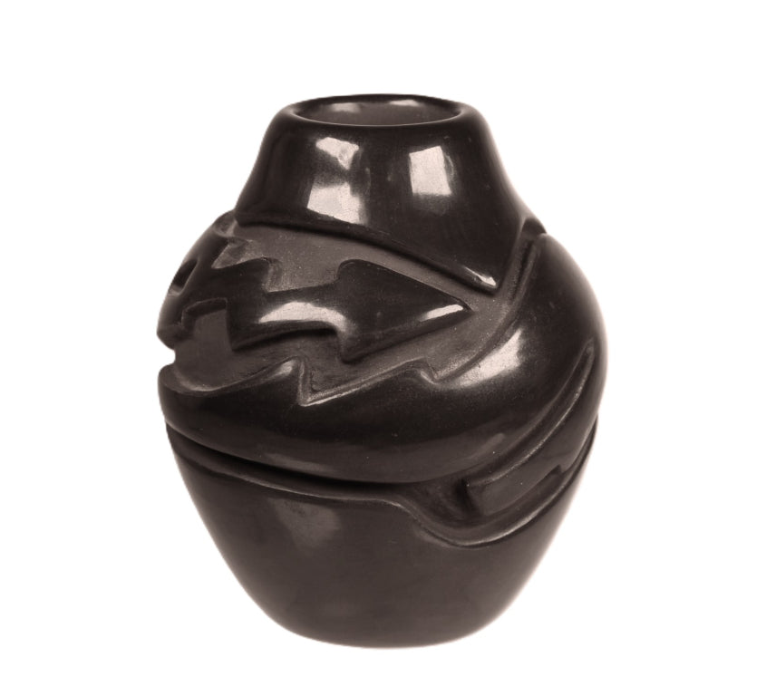 Santa Clara Pueblo Blackware Pottery By Victoria Martinez