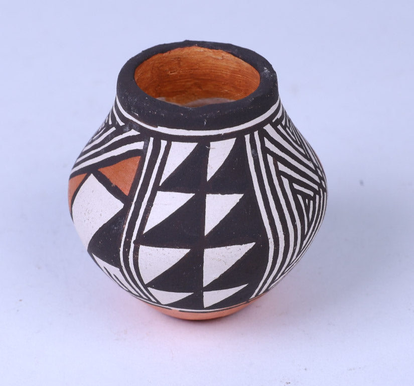 Miniature Acoma Pueblo Pot by Joyce Leno