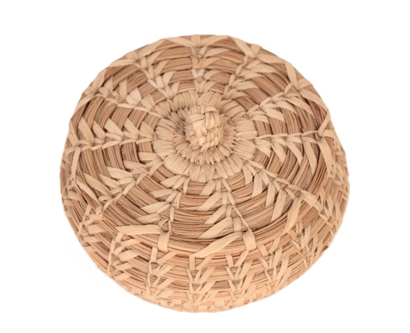 Papago with Lidded Basket Split Stitch with Nob