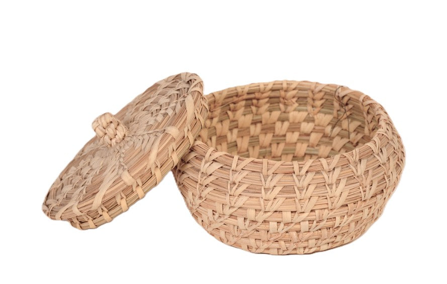 Papago with Lidded Basket Split Stitch with Nob