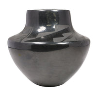 Santa Clara Pueblo Pottery By inda Jo'Povi Askan