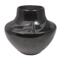 Santa Clara Pueblo Pottery By inda Jo'Povi Askan