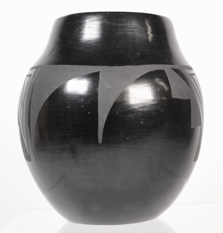 San Ildefonso Pueblo Pottery
