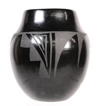 San Ildefonso Pueblo Pottery