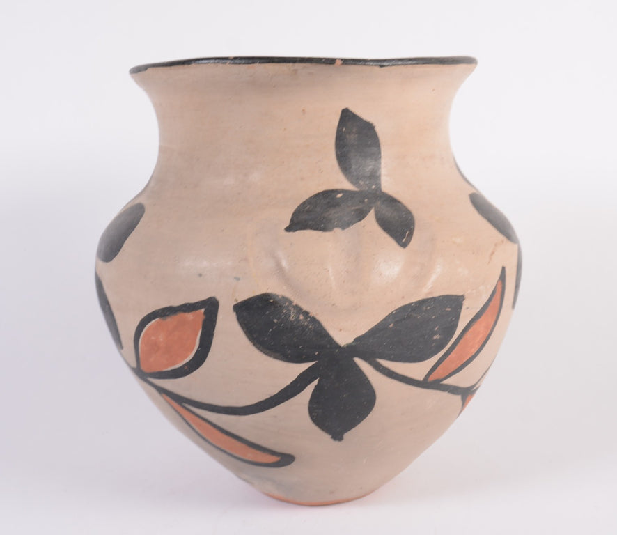 Santo Domingo Vase Pottery