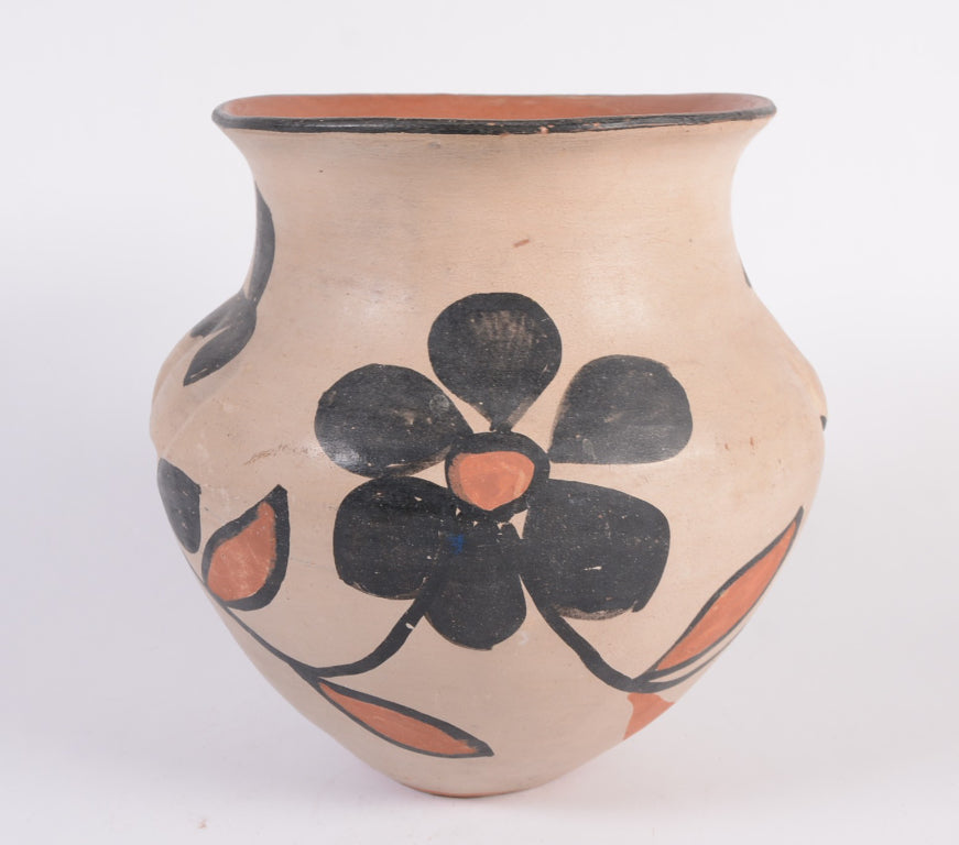 Santo Domingo Vase Pottery