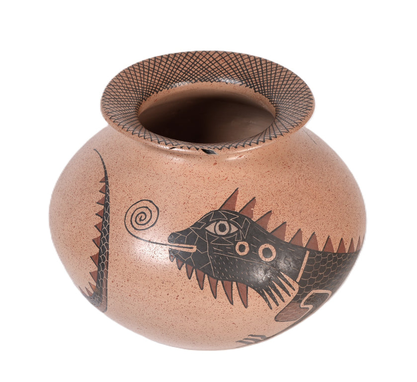 Mata Ortiz Lizard Jar Pottery By Roberto Baniulos