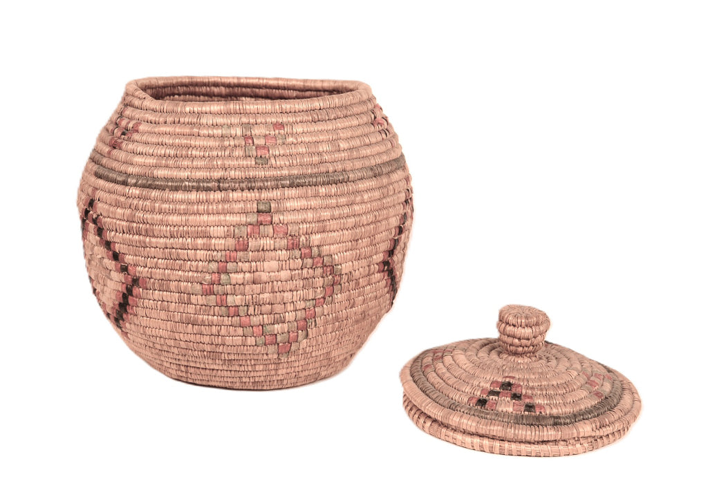 Eskimo Basket with Lid