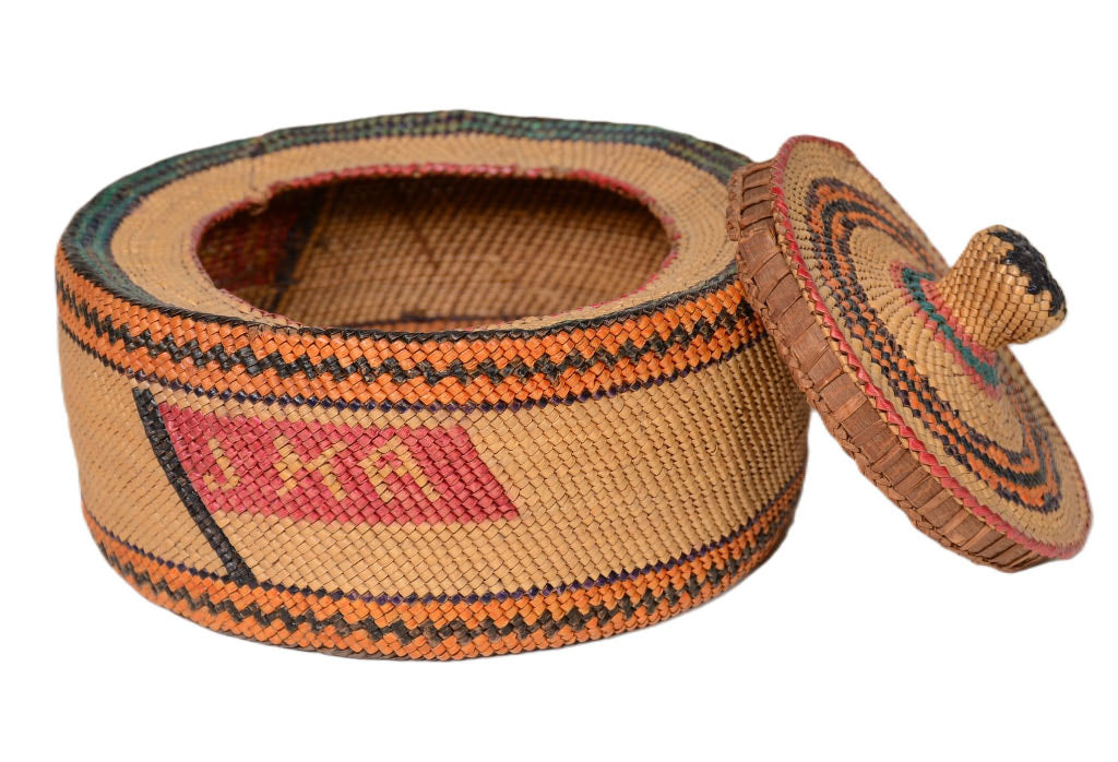Antique Makah Basket with lid