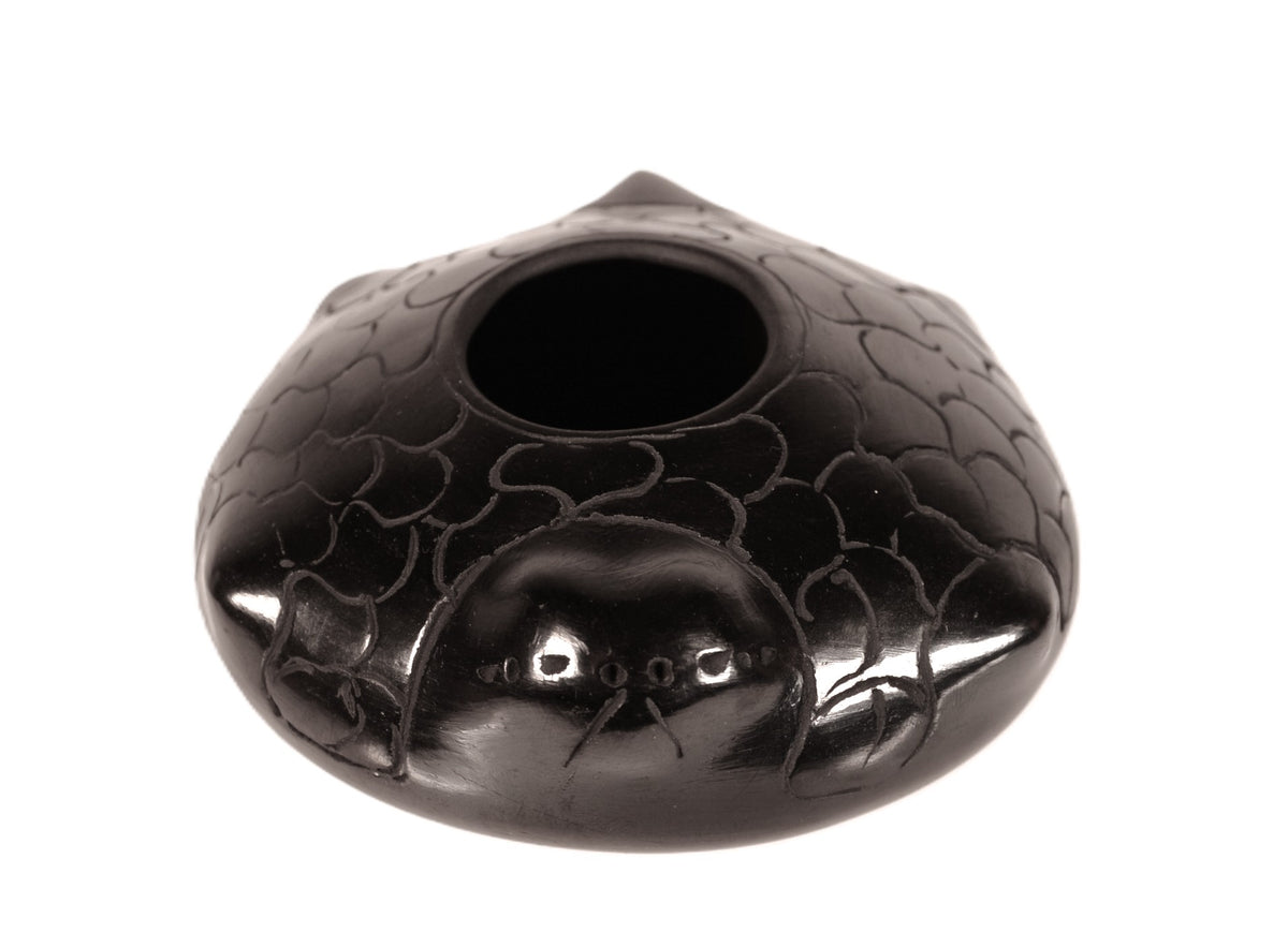 Mata Ortiz Black Turtle Pottery By Jose L. Quezada