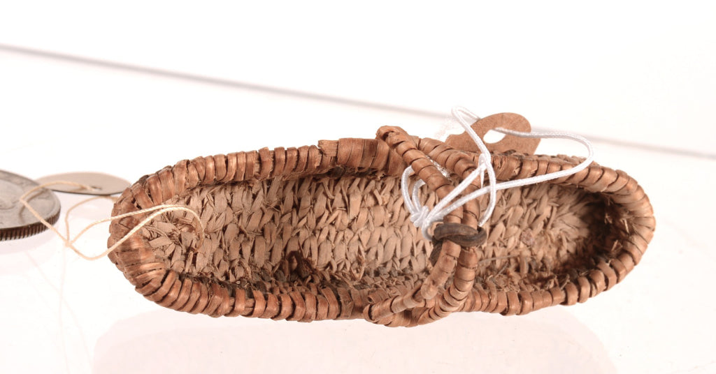 Pima Miniature Oval Basket with Handle