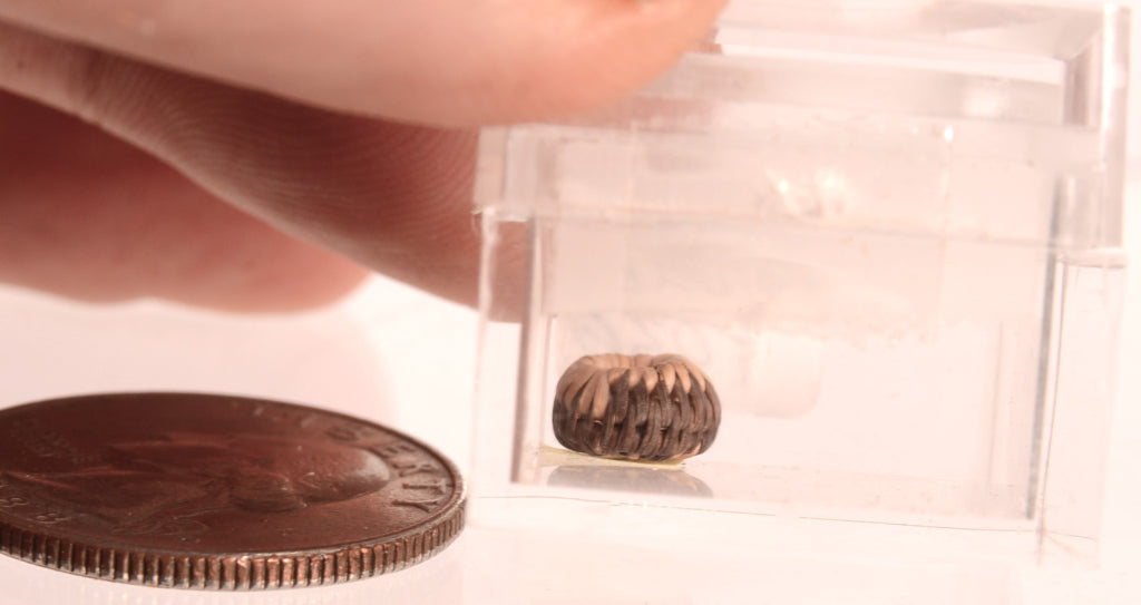 Pomo Super Miniature Basket