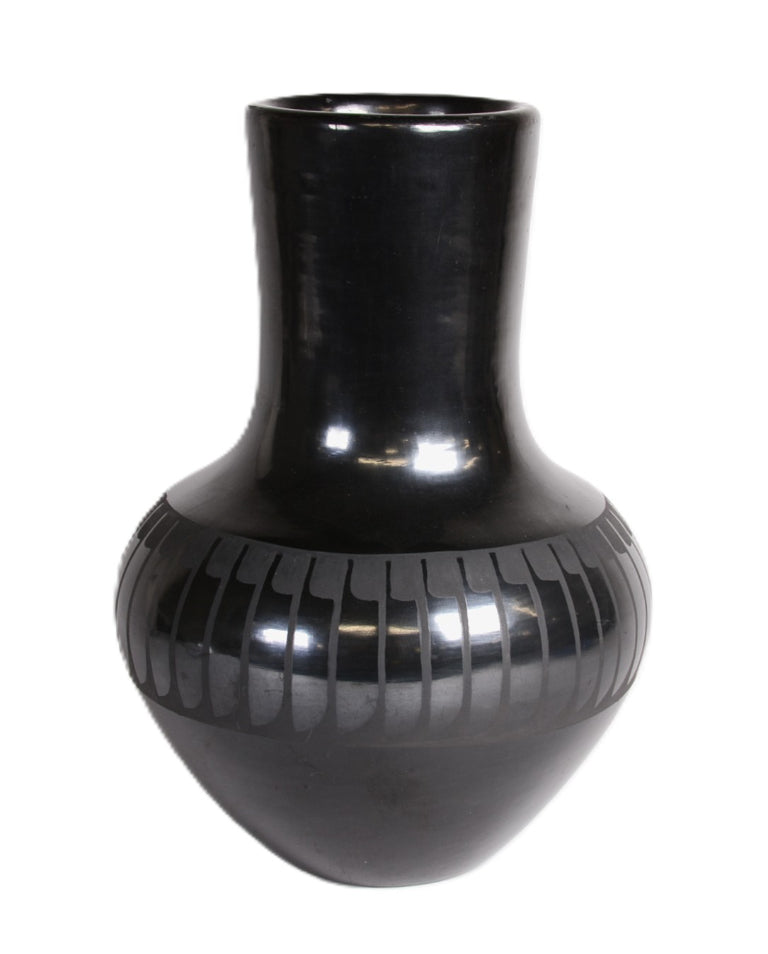 San Ildefonso Pueblo Jar Pottery By Maria + Santana