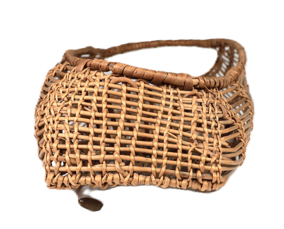 Hupa Basket with Handle